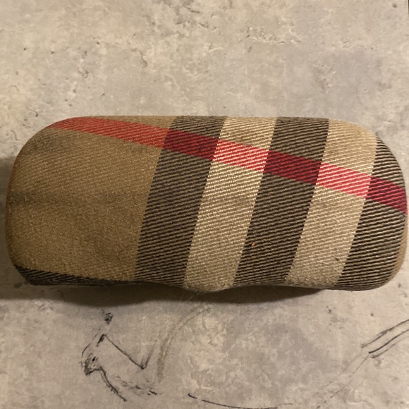 Burberry Sunglasses with Case - Picture 7 of 9